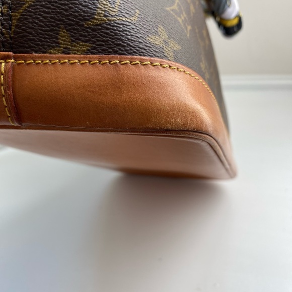 SOLD Louis Vuitton Alma PM - Picture 6 of 16